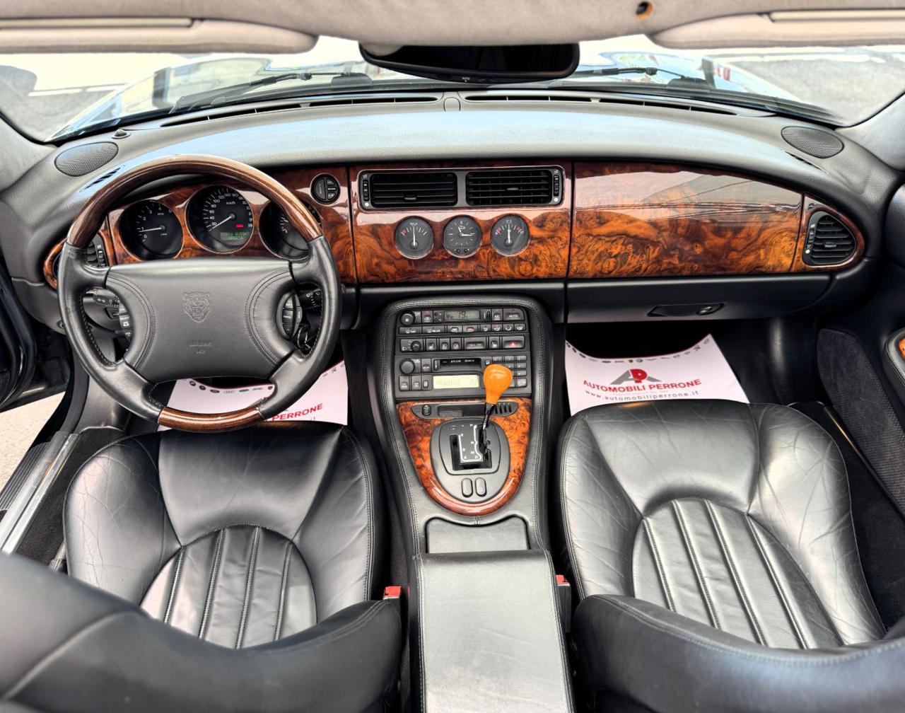 JAGUAR XK8 4.0i V8 Convertibile - 7