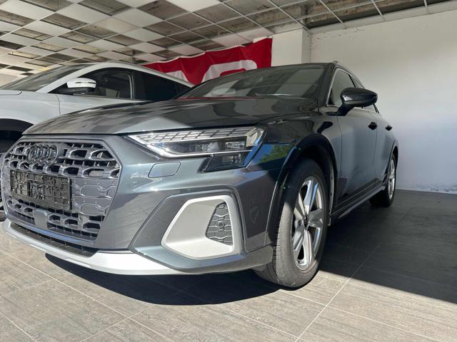 AUDI A3 Grigio metallizzato