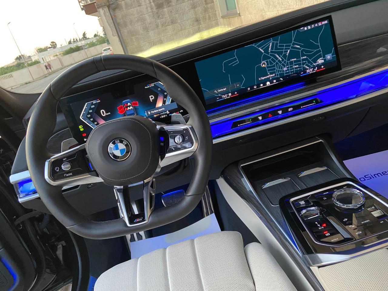 BMW 740 d xDrive Msport CON SOLI 3954 KM. - 33