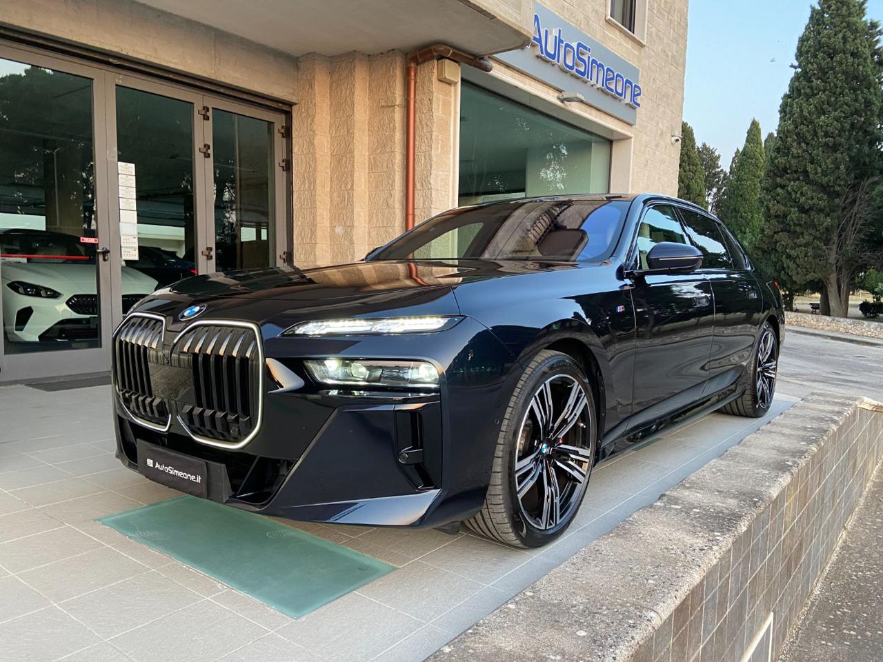 BMW 740 d xDrive Msport CON SOLI 3954 KM. - 1
