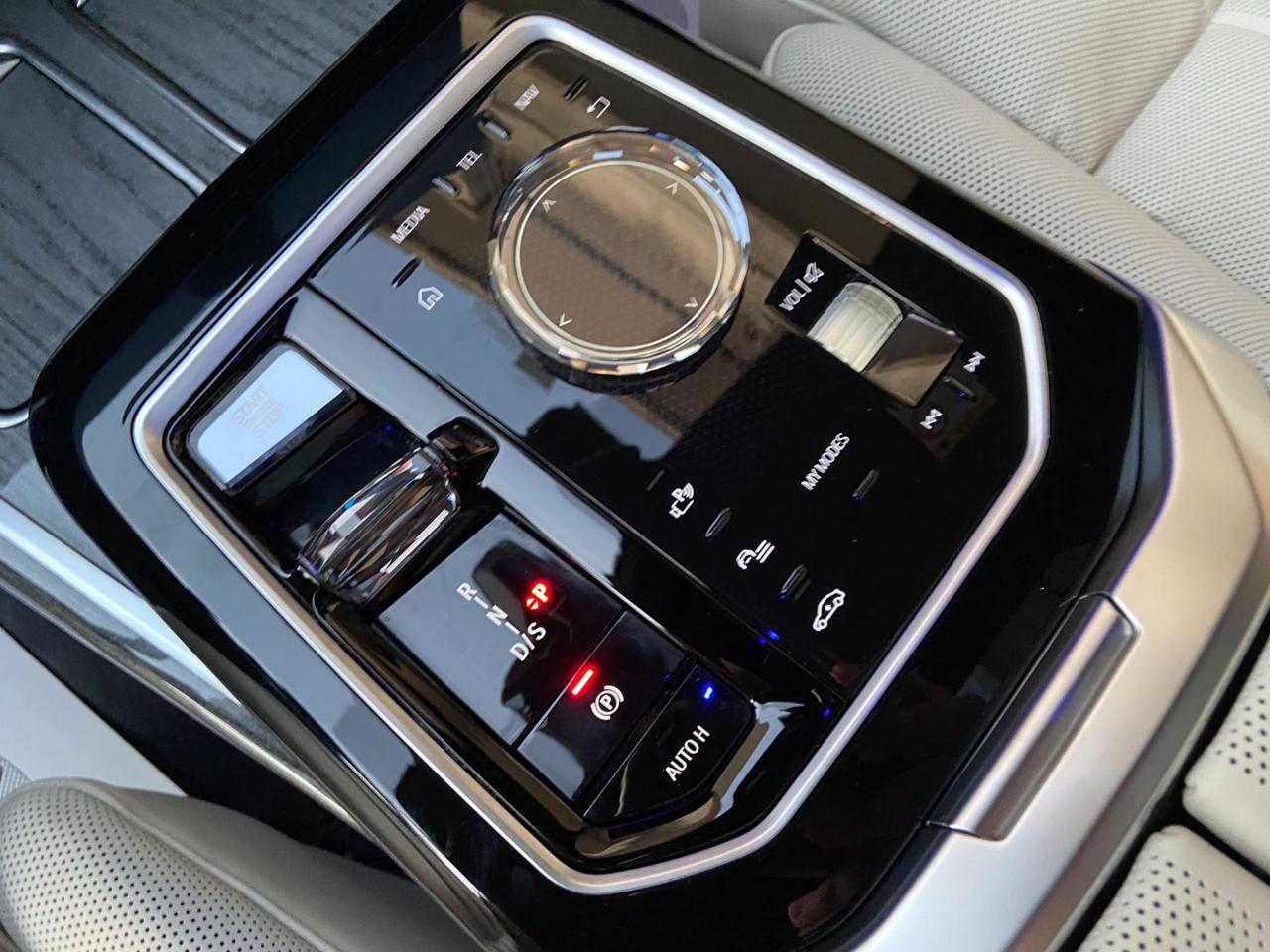 BMW 740 d xDrive Msport CON SOLI 3954 KM. - 36