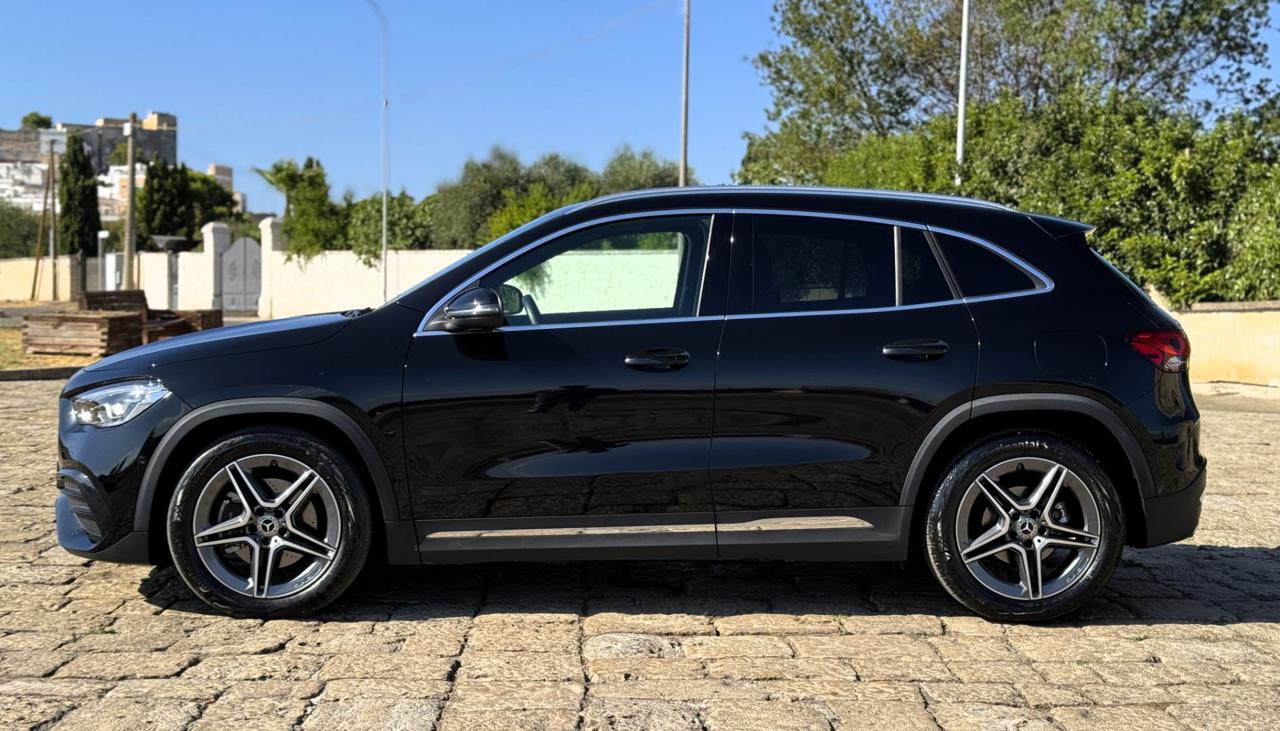 MERCEDES-BENZ GLA 200 d Automatic Premium AMG - 18