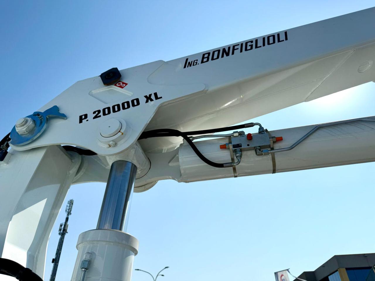 IVECO EUROCARGO 180-320K - 13