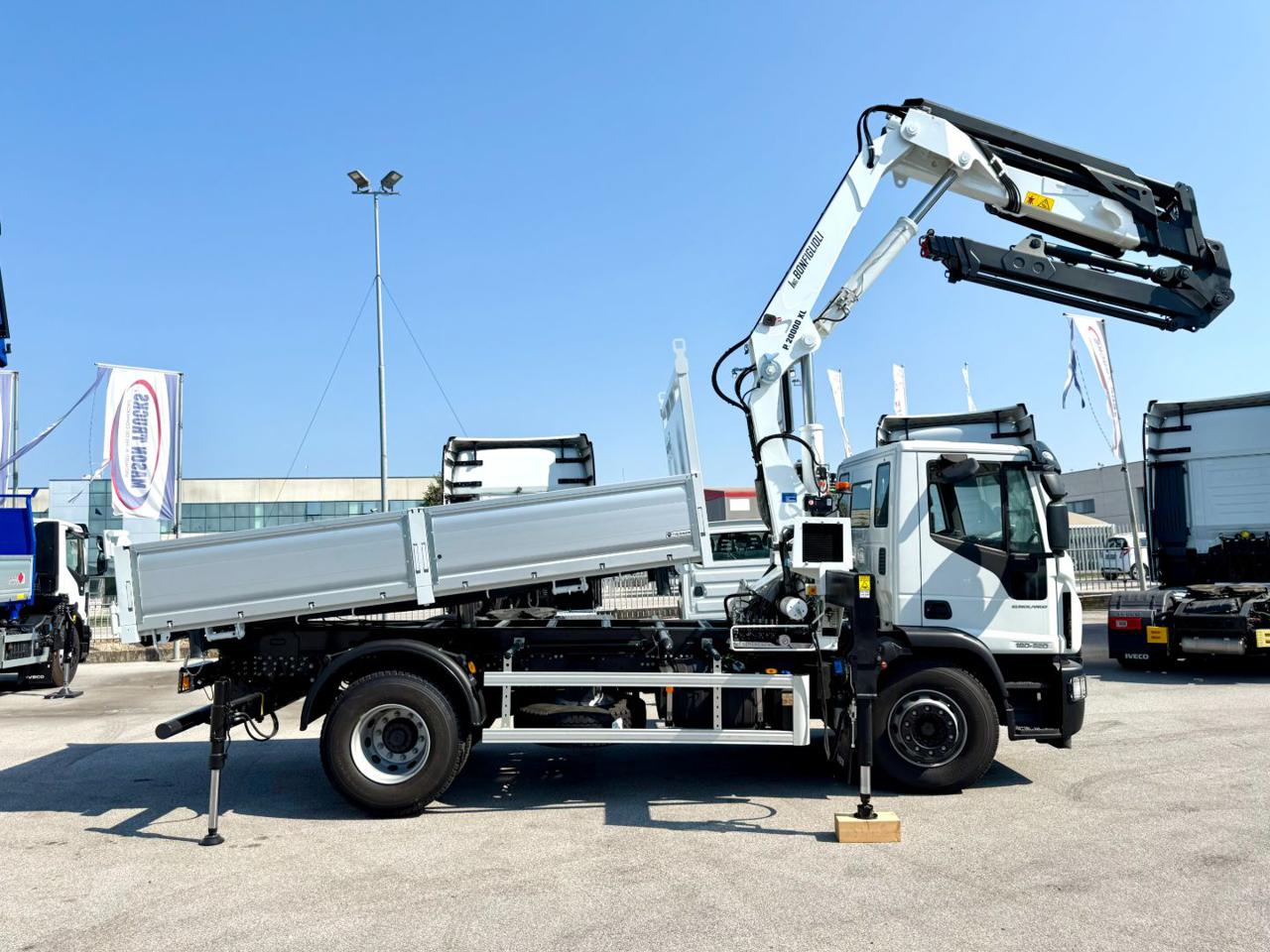 IVECO EUROCARGO 180-320K - 5