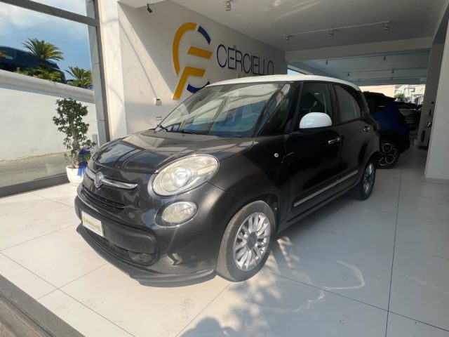 FIAT 500L grigio scuro/bianco metallizzato