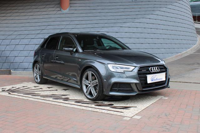 AUDI A3 Grigio metallizzato