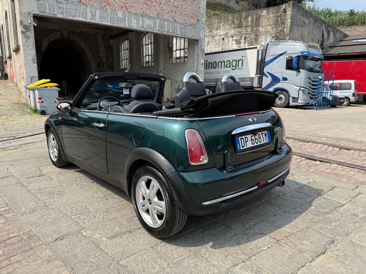 MINI Cabrio Mini 1.6 16V Cooper Cabrio - 6