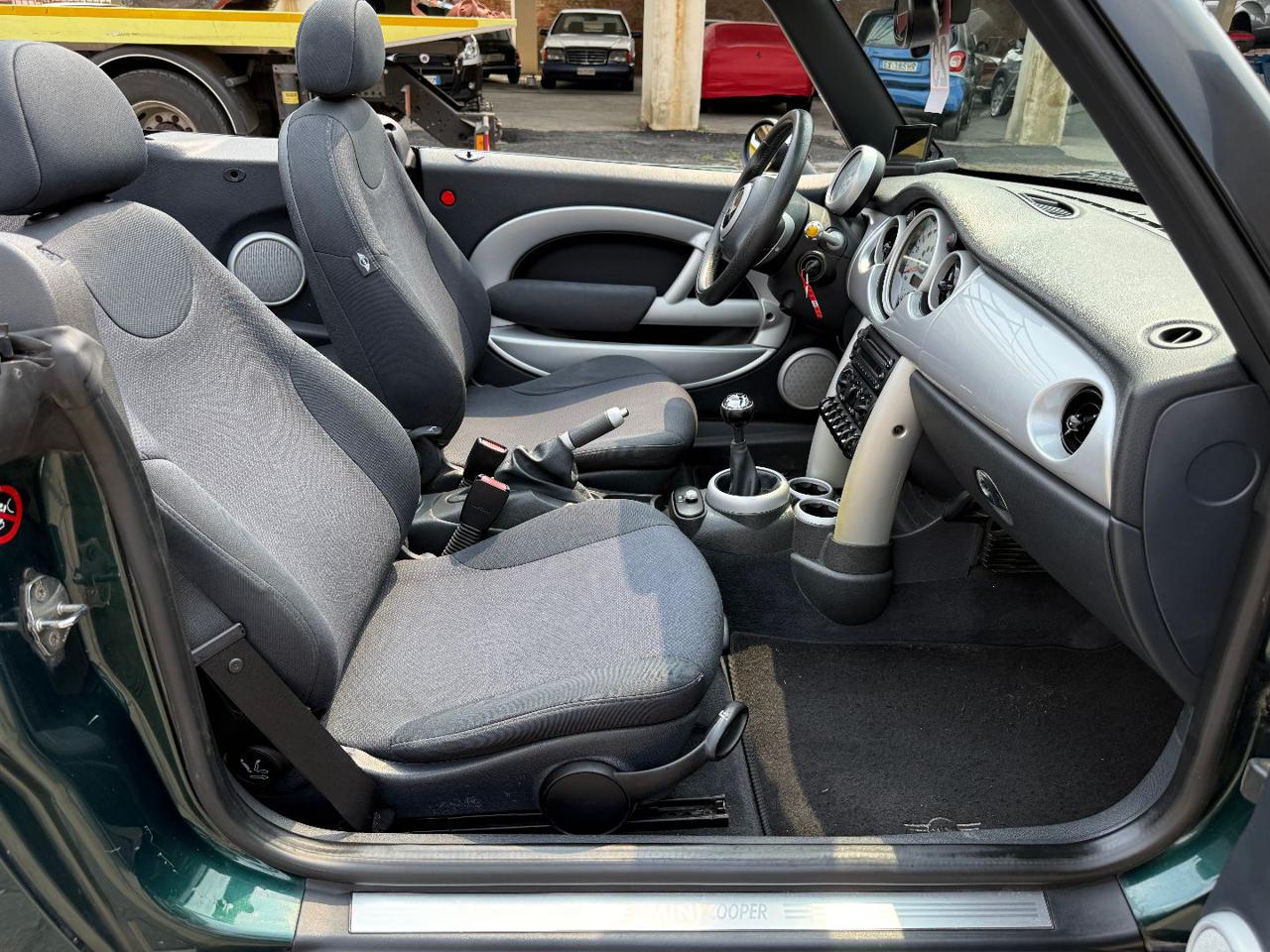 MINI Cabrio Mini 1.6 16V Cooper Cabrio - 12