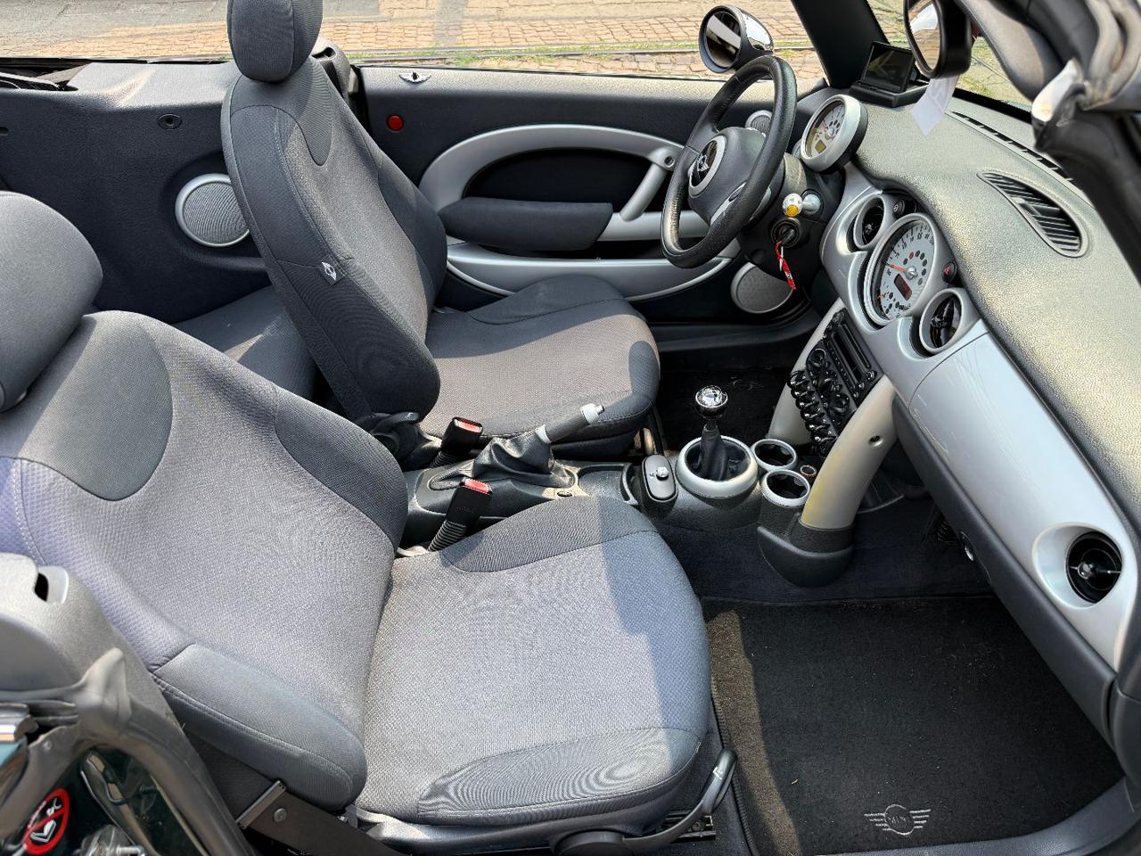 MINI Cabrio Mini 1.6 16V Cooper Cabrio - 13