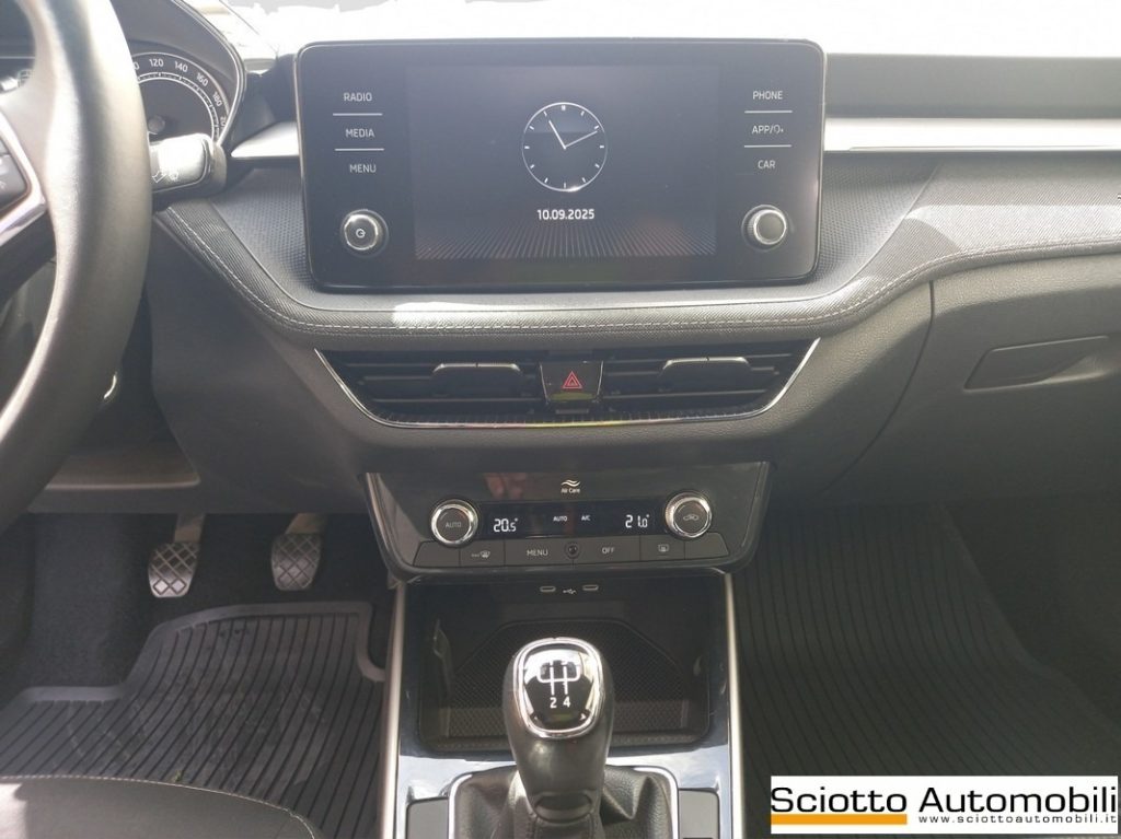 SKODA Fabia 1.0 MPI 80 CV Style - 16