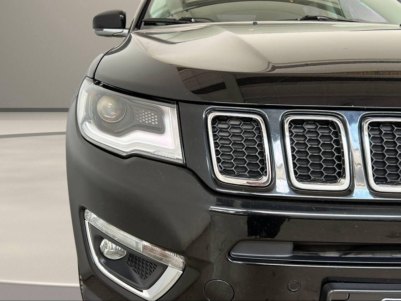 JEEP Compass 2.0 Multijet II aut. 4WD Limited - 36