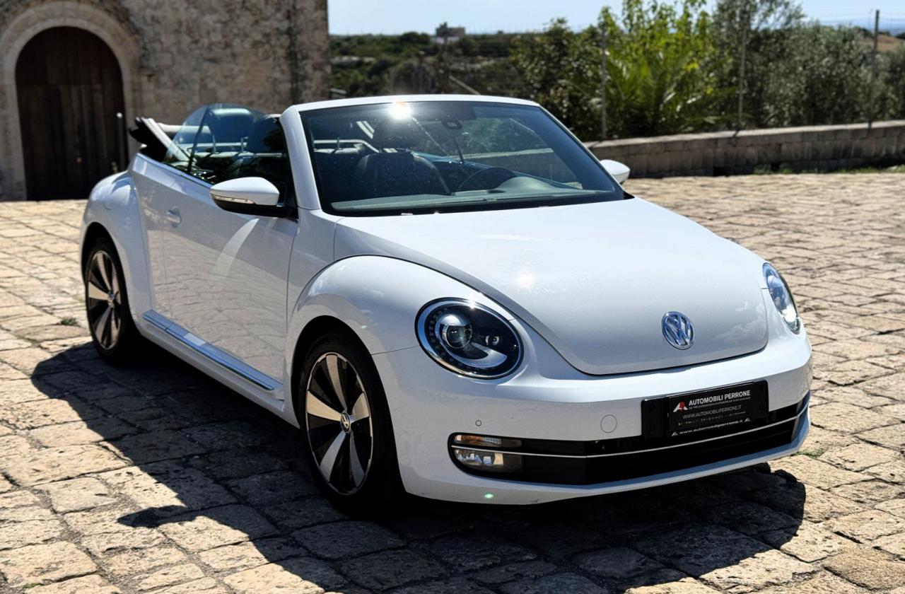 VOLKSWAGEN Maggiolino Cabrio 1.6 TDI DSG Exclusive Sport - 24