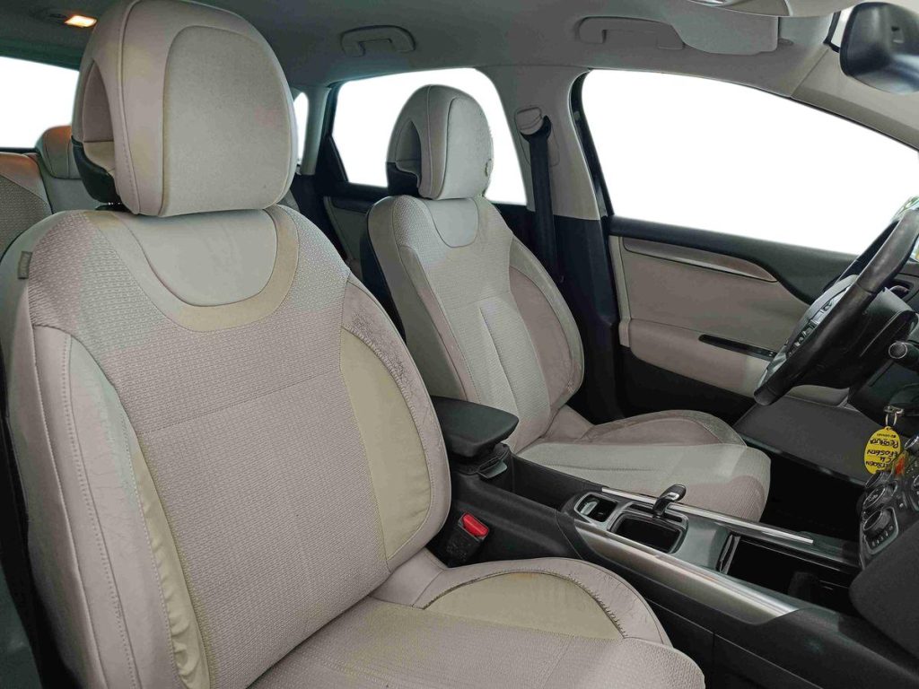 CITROEN C4 1.6 e-HDi 110 airdream CMP6 Exclusive - 10