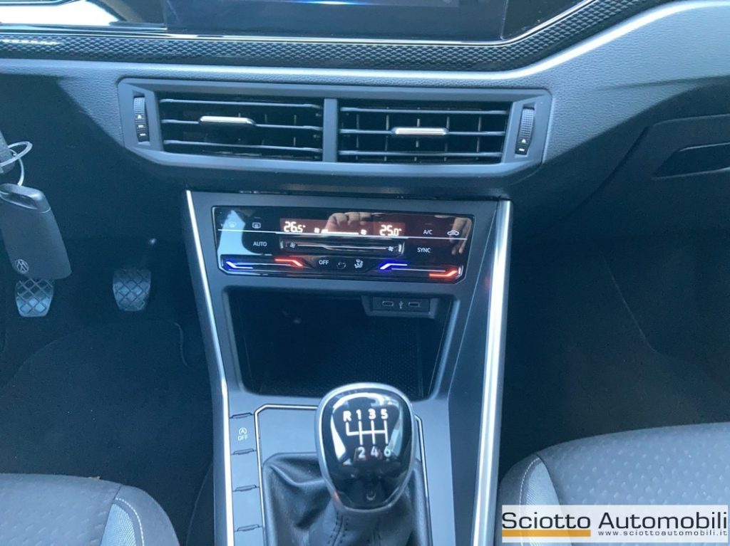 VOLKSWAGEN Taigo 1.0 TSI 110 CV Life - 14