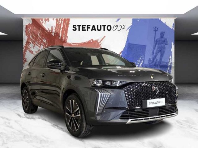 DS AUTOMOBILES DS 7 Grigio pastello