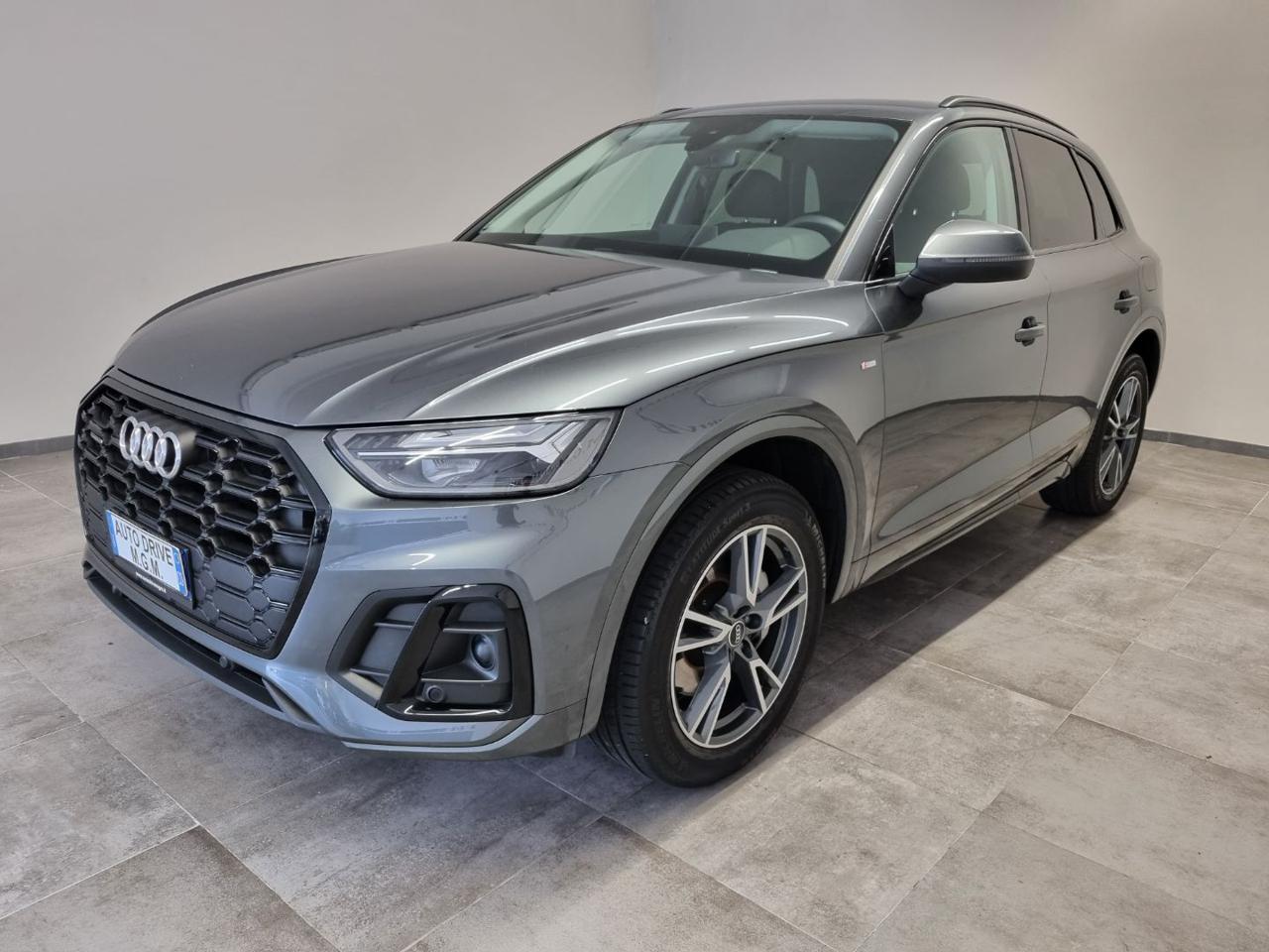AUDI Q5 50 TFSI e quattro S tronic S line s-line - 39