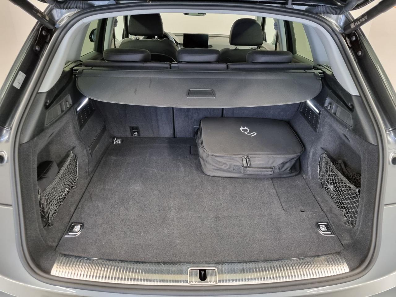 AUDI Q5 50 TFSI e quattro S tronic S line s-line - 13