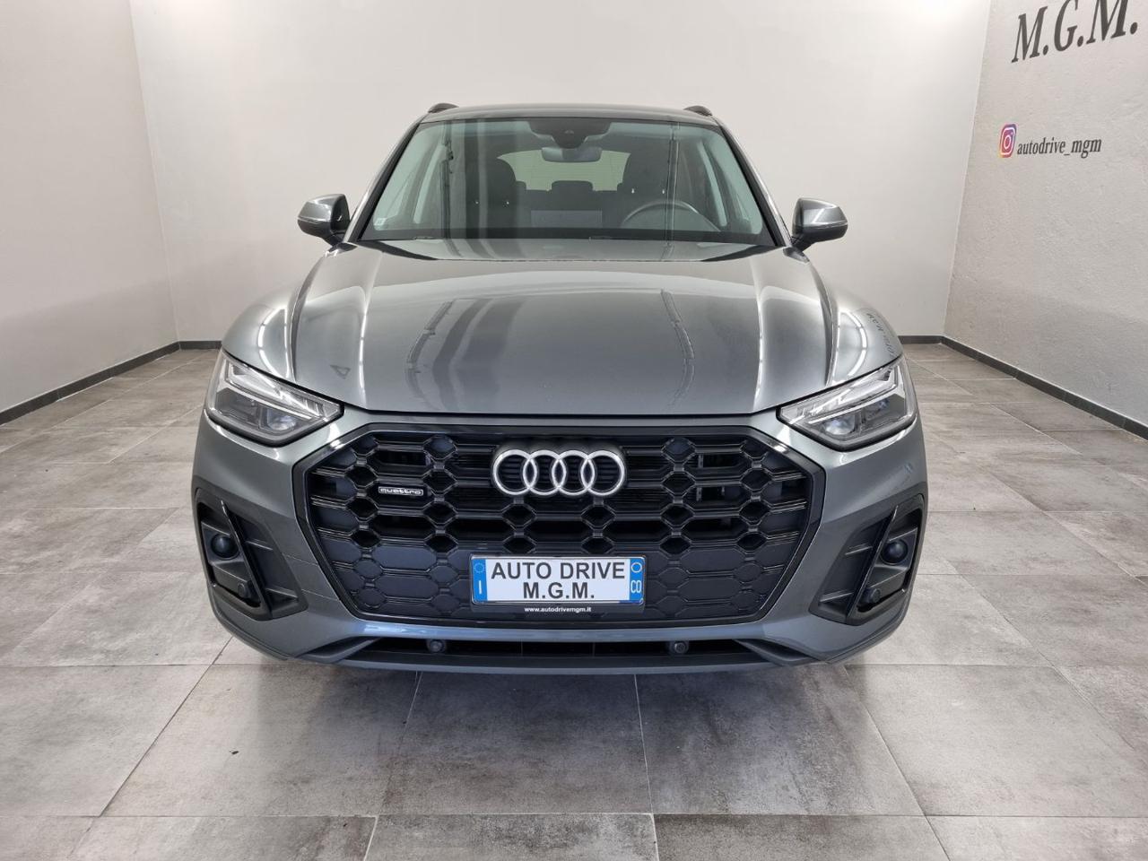 AUDI Q5 50 TFSI e quattro S tronic S line s-line - 5
