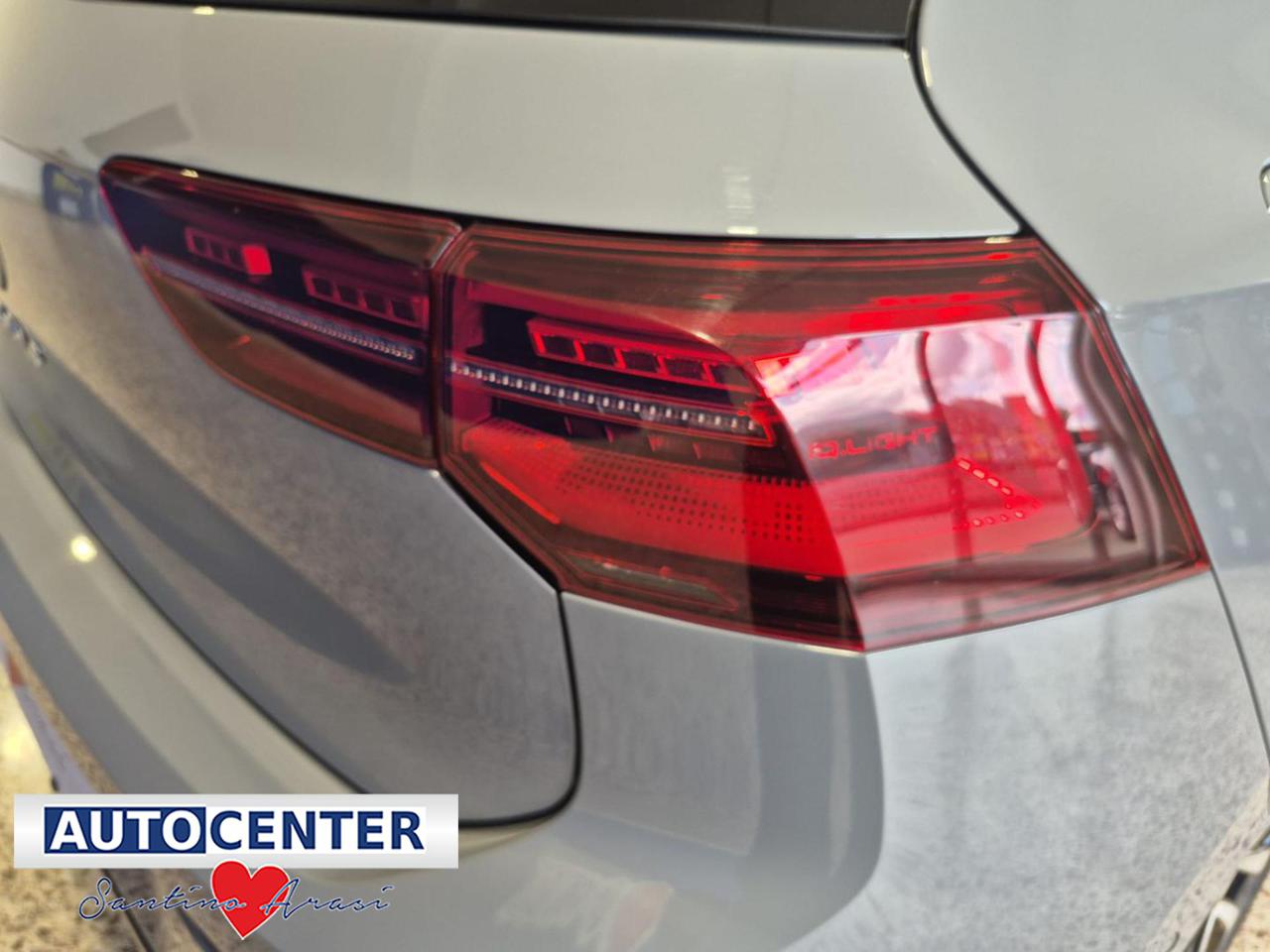 VOLKSWAGEN Golf 2.0 TDI 150 CV DSG SCR Life - 16