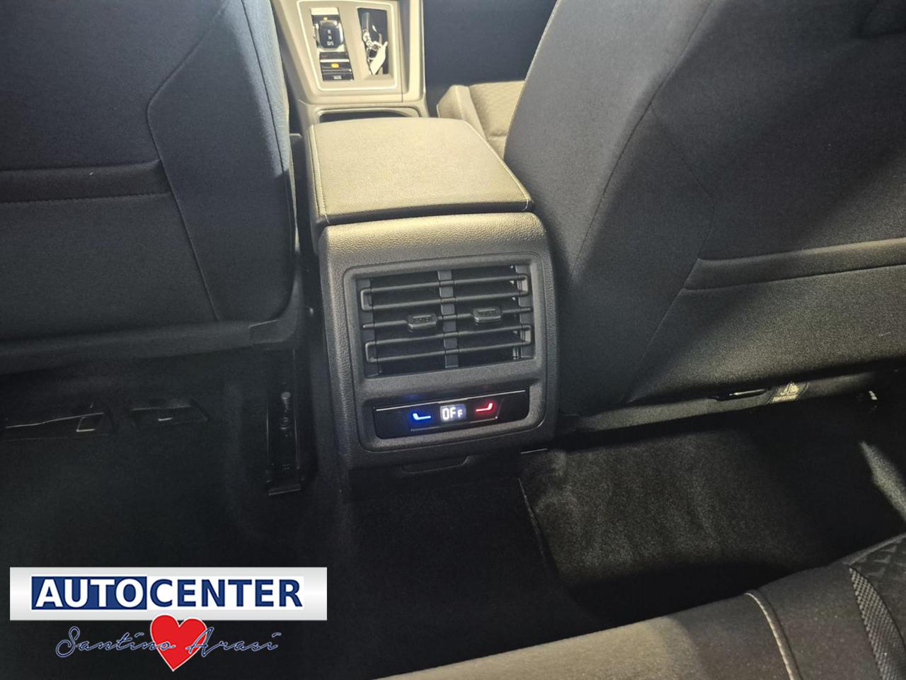 VOLKSWAGEN Golf 2.0 TDI 150 CV DSG SCR Life - 6