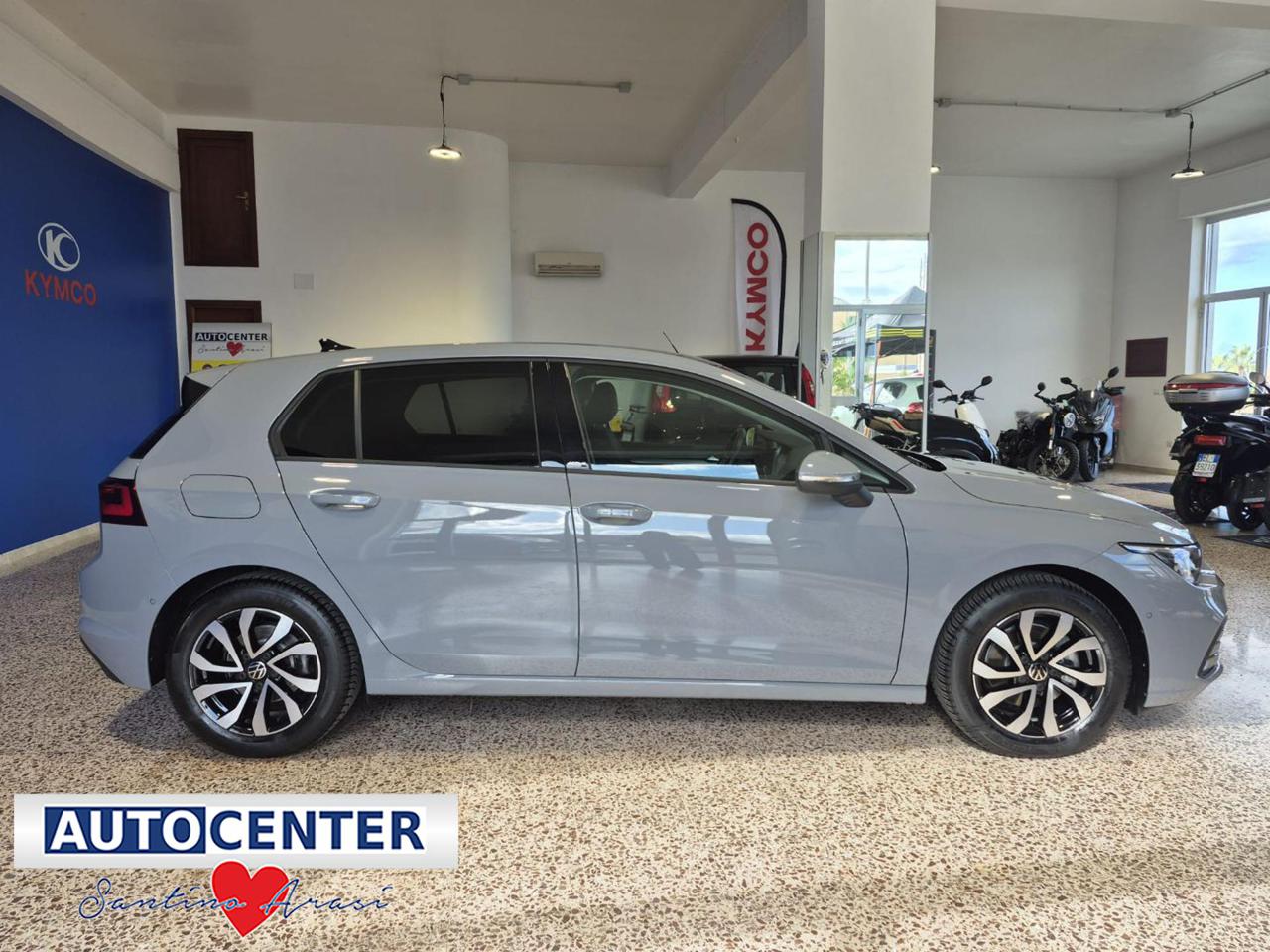 VOLKSWAGEN Golf 2.0 TDI 150 CV DSG SCR Life - 2