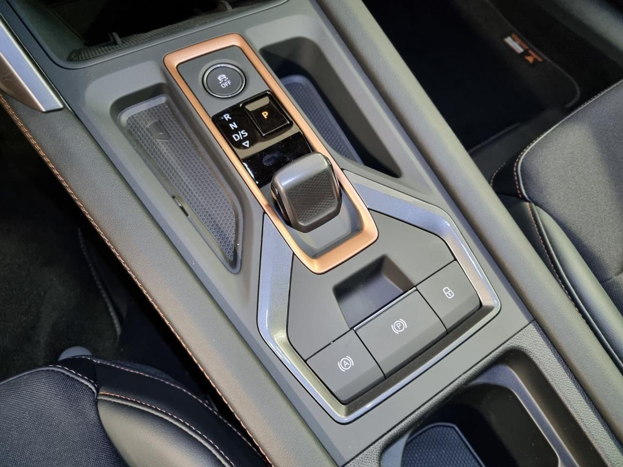 CUPRA Formentor 1.5 Hybrid DSG - 17