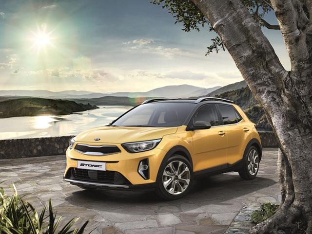 KIA Stonic Blu pastello