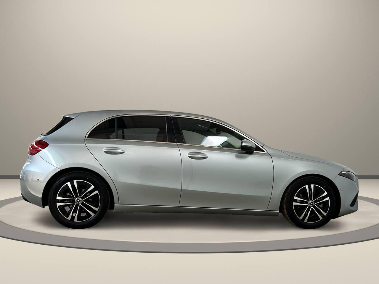 MERCEDES-BENZ A 180 d Automatic Progressive Advanced - 4