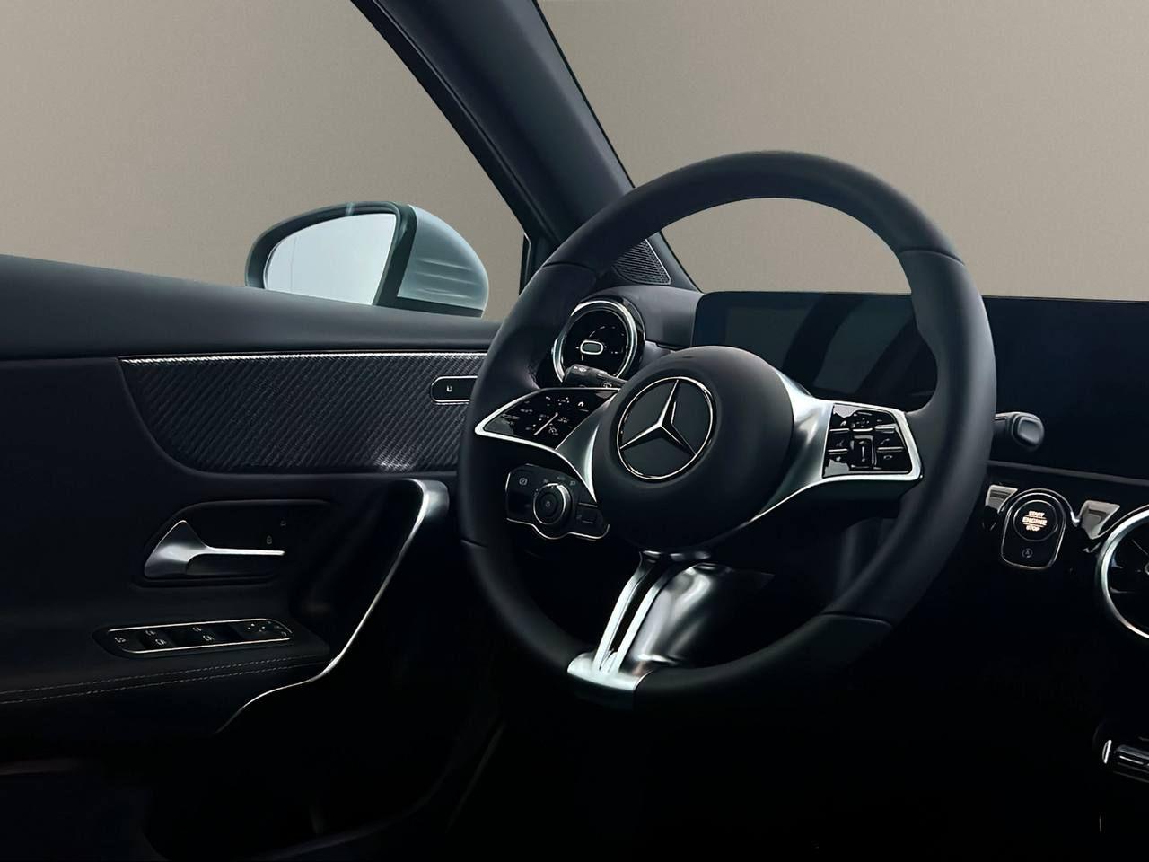 MERCEDES-BENZ A 180 d Automatic Progressive Advanced - 23