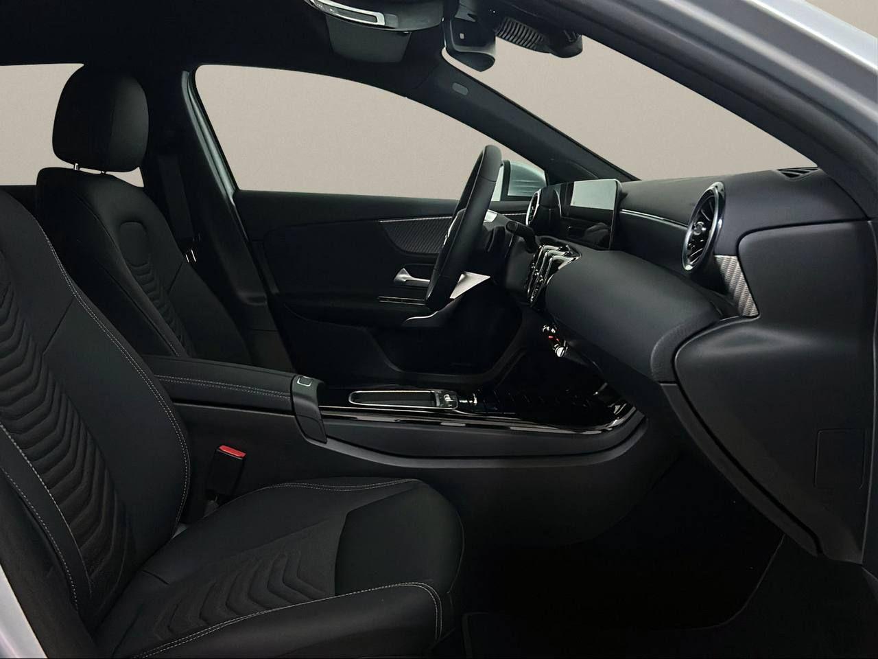 MERCEDES-BENZ A 180 d Automatic Progressive Advanced - 11