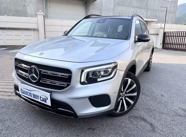 MERCEDES-BENZ GLB 200 Grigio metallizzato