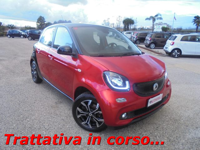 SMART ForFour Rosso metallizzato