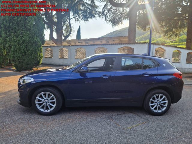 BMW X2 Blu metallizzato
