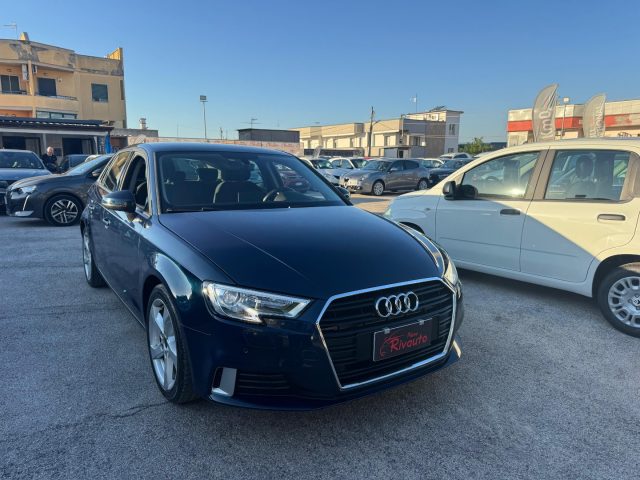 AUDI A3 Blu metallizzato