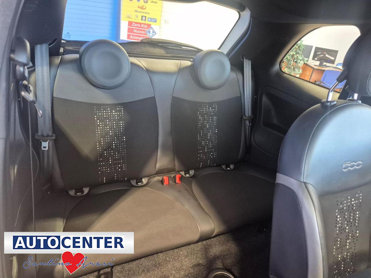 FIAT 500 1.0 Hybrid Connect - 11