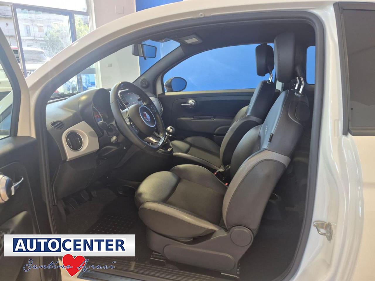 FIAT 500 1.0 Hybrid Connect - 9