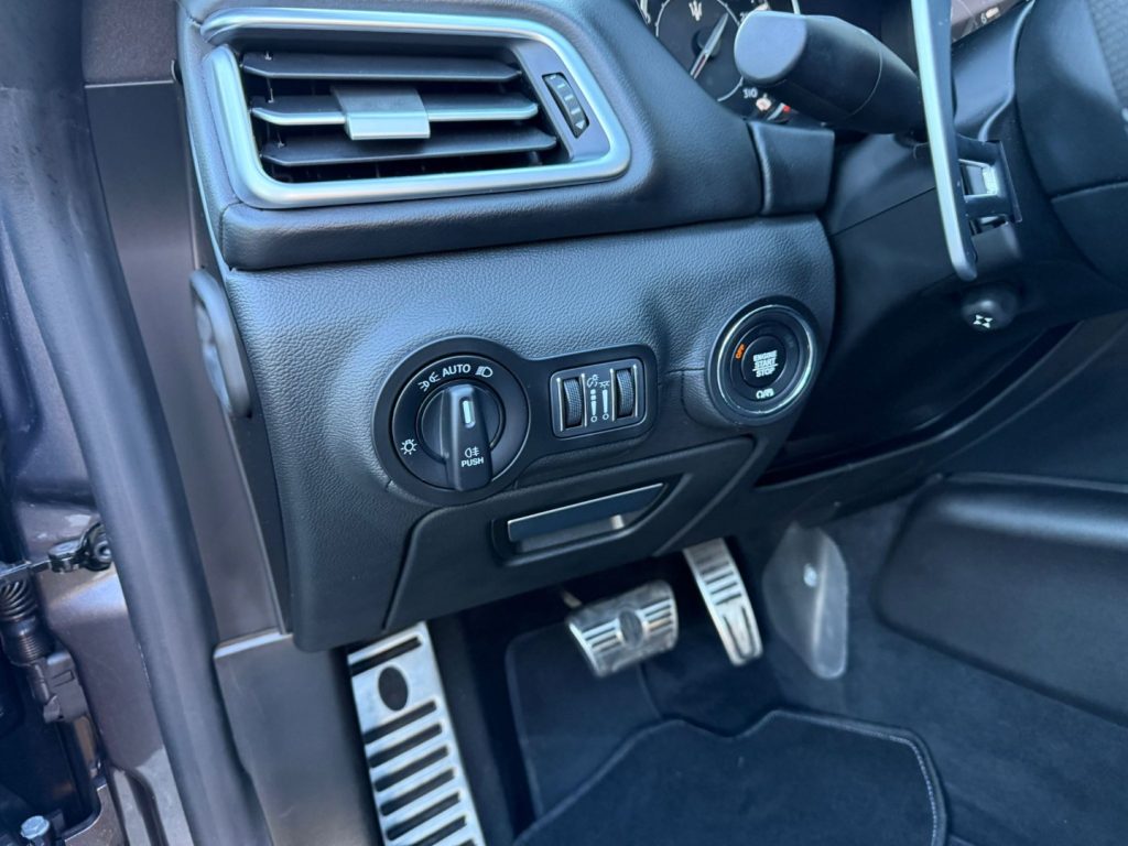 MASERATI Ghibli L4 330 CV MHEV Gransport - 25