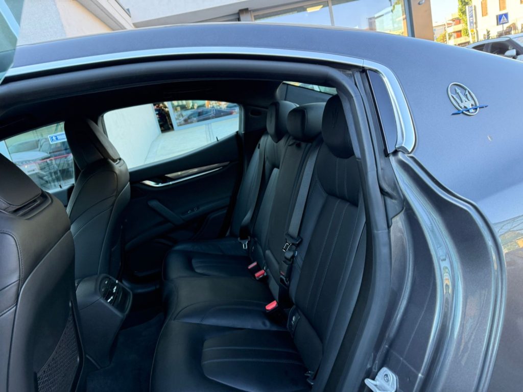 MASERATI Ghibli L4 330 CV MHEV Gransport - 30