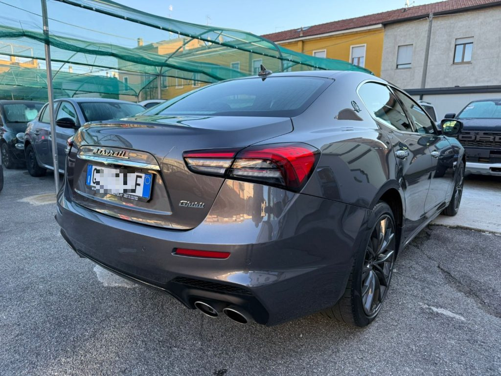 MASERATI Ghibli L4 330 CV MHEV Gransport - 5