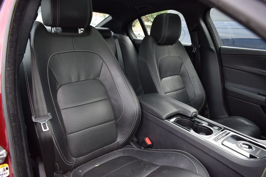 JAGUAR XE 2.0 D Turbo 180 CV AWD AUT. R-SPORT MOTORE DA SOST - 15