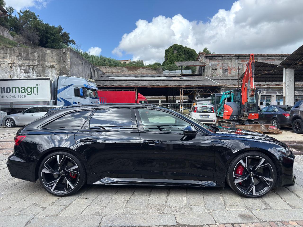 AUDI RS6 Avant 4.0 TFSI V8 quattro tiptronic - 5