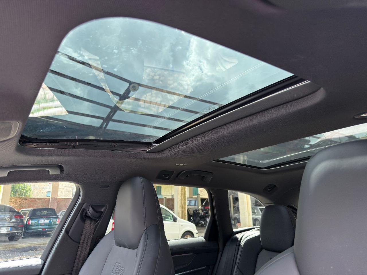 AUDI RS6 Avant 4.0 TFSI V8 quattro tiptronic - 23