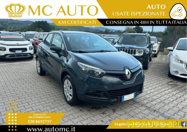 RENAULT Captur Grigio scuro pastello