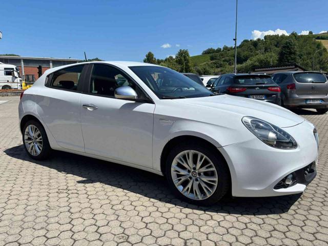 ALFA ROMEO Giulietta Bianco metallizzato