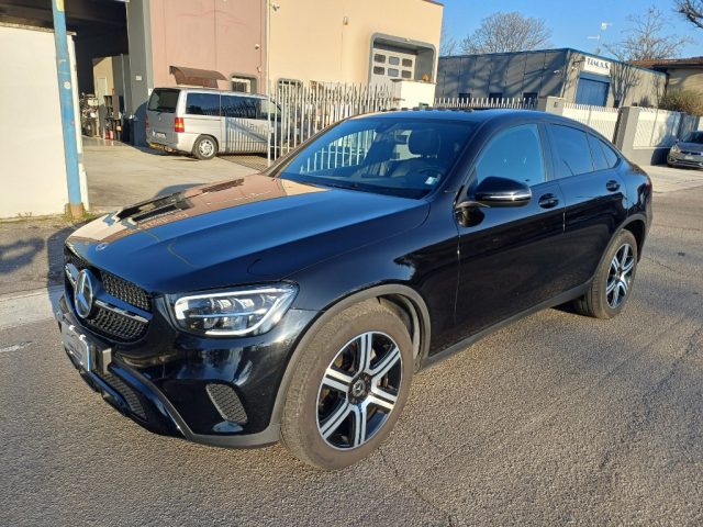 MERCEDES-BENZ GLC 200 Nero pastello