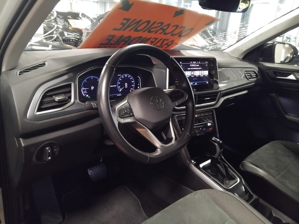 VOLKSWAGEN T-Roc 2.0 TDI 150 CV DSG Style FULL LED - 31