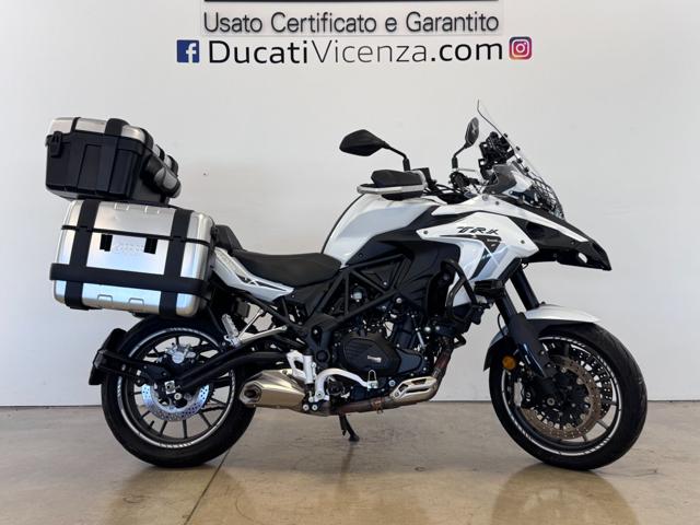 BENELLI TRK 502 Bianco pastello