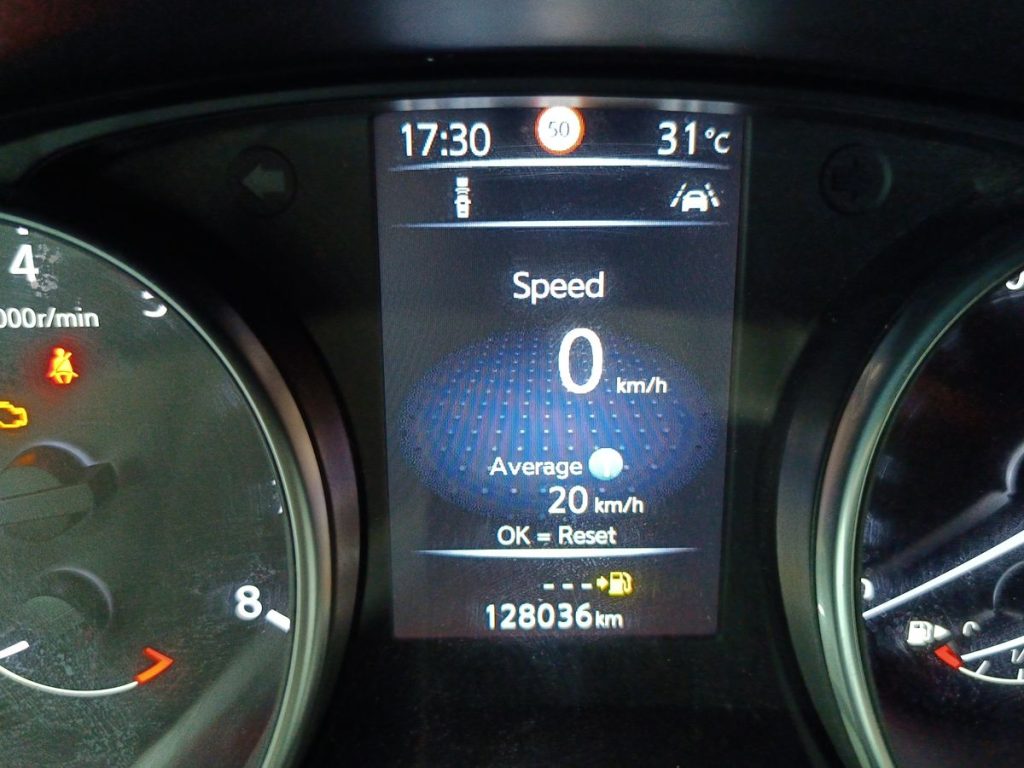 NISSAN Qashqai 1.2 DIG-T N-Connecta - 15