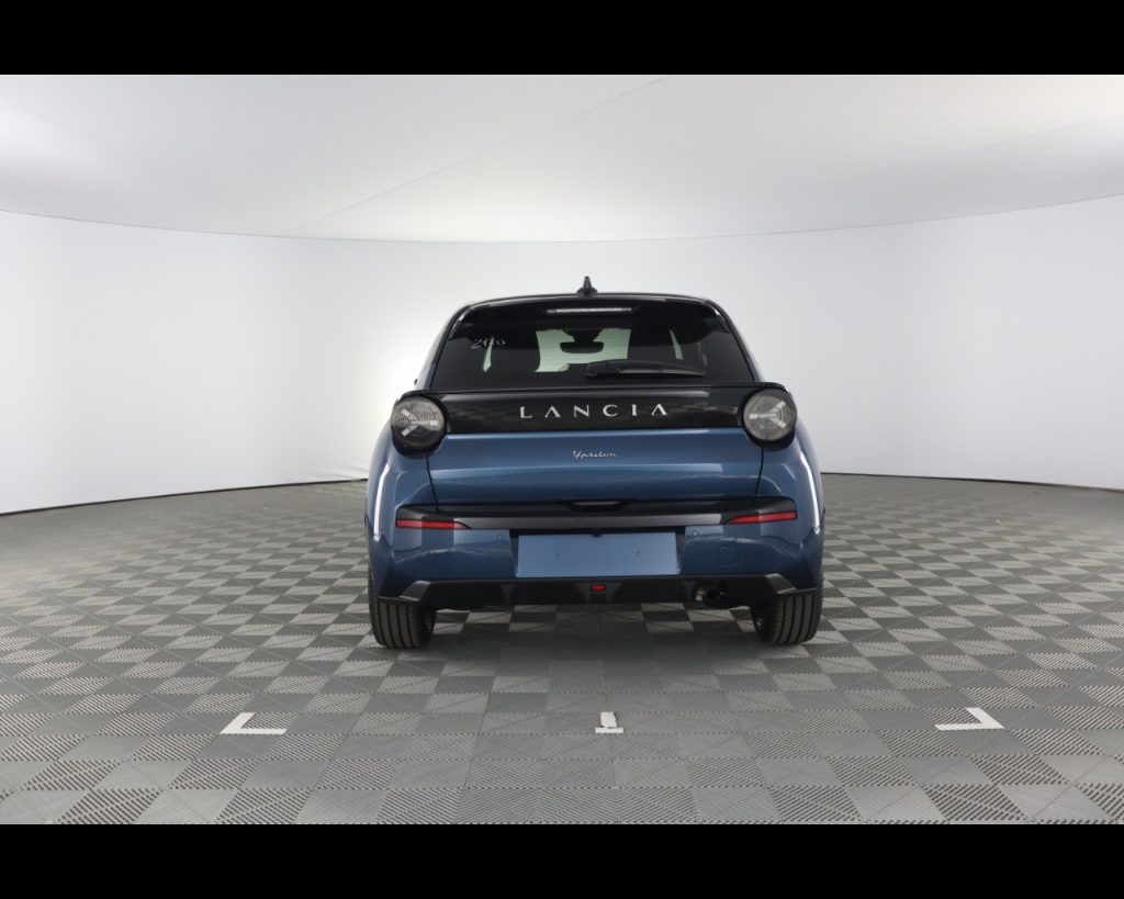 LANCIA Ypsilon Nuova  Ibrida Lx 1.2 100cv Ibrida - 9