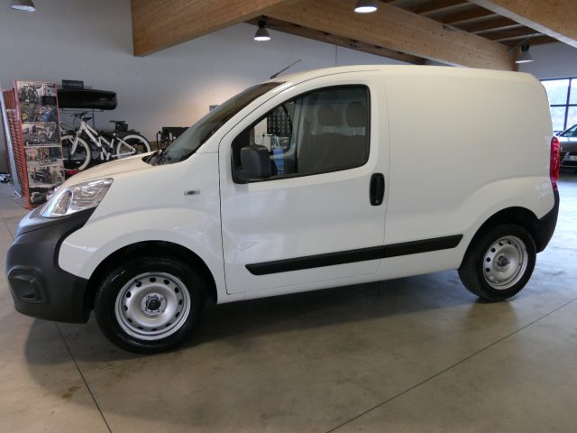 FIAT Fiorino Bianco pastello